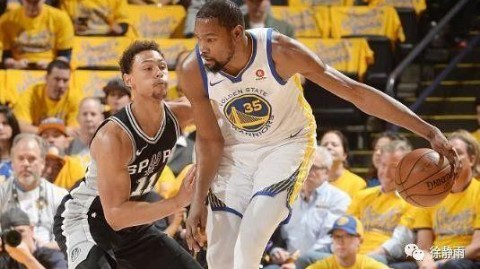 以下是根据你提供的资料和写作要求完成的赛事复盘文章。