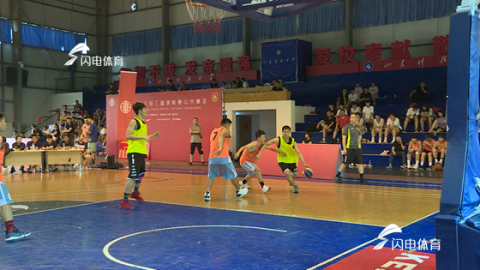 中韩男篮排位赛生死战 郭艾伦关键三分救赎