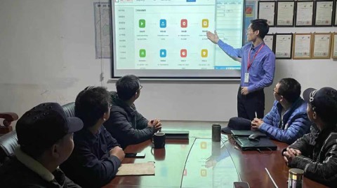 没有改变关键词的主题：塔：生日愿望是取得一场零封和晋级下一轮，今天都实现了