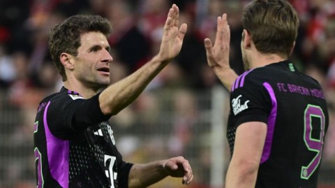 拜仁3-0客胜不莱梅 凯恩双响联赛22轮26球格雷茨卡建功，英格兰队长今夜封神创五大联赛新纪录