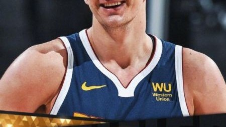 手心冒汗！锡安手指脱臼掰回去接着干，鹈鹕这场把国王打服了