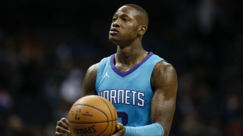 勇士这回真栽了！鹈鹕主场掀翻残阵，梅尔顿空砍28分难救主