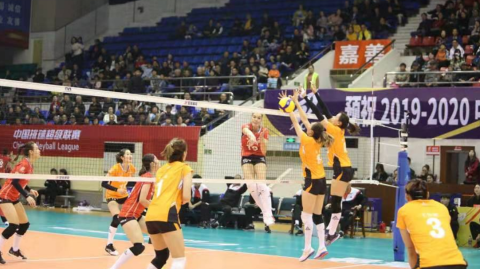 山东女篮被安徽打懵了？79比98惨败背后，豪华战舰为啥成了纸老虎