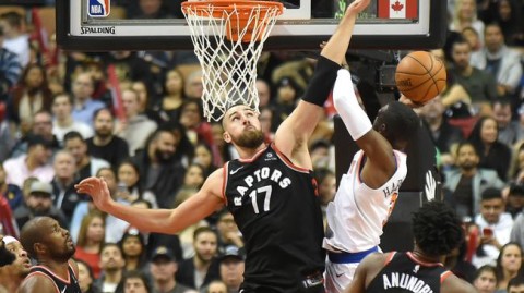 加时绝杀夜！多伦多猛龙客场掀翻纽约尼克斯，这剧情比电影还刺激