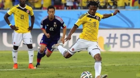 标题：世界杯惨案！哥伦比亚4-1血洗日本，亚洲冠军惨痛出局