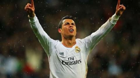 拜仁这个“玻璃人”魔咒啥时候能破？聊聊伊藤洋辉又伤了的那些事儿