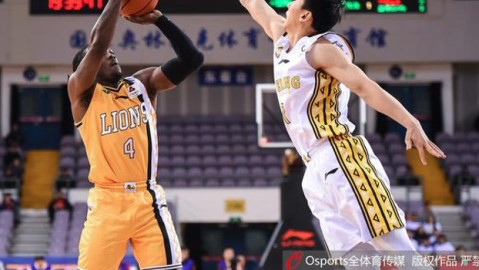 京城德比咱们终于硬气了一回！邹雨宸把首钢内线凿成了筛子